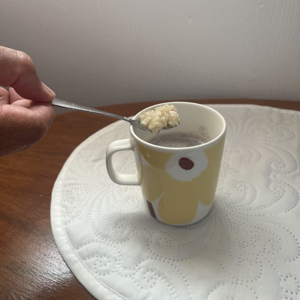 黒豆豆乳の玉ねぎ麹スープ