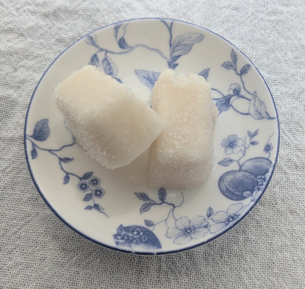 麹甘酒を製氷器で凍らせて